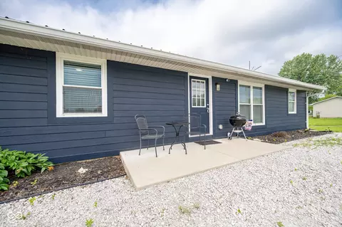 2468 W County Road 25 N, Greencastle, IN 46135