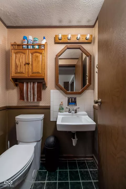 Bath - 3619 Holly, Indianapolis, IN 46227 photo 1 of 3