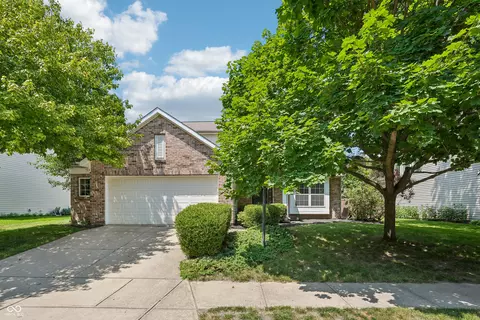 5868 E 126th St, Carmel, IN 46033