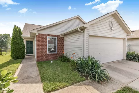 1807 Blue Lake Dr, Greenwood, IN 46143