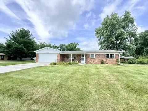 1000 Valley Dr, Crawfordsville, IN 47933