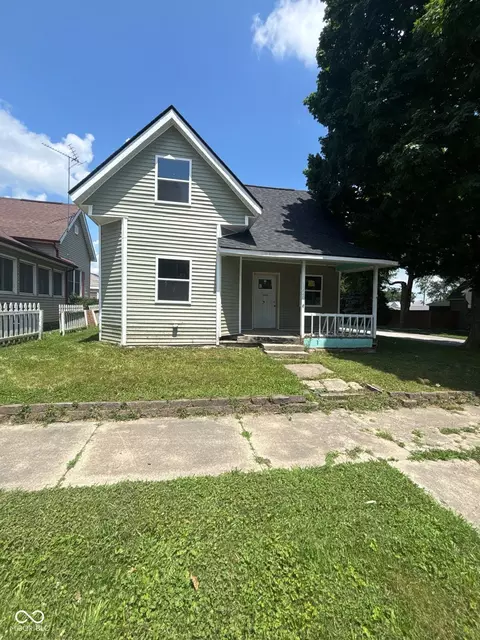 1226 S H St, Elwood, IN 46036