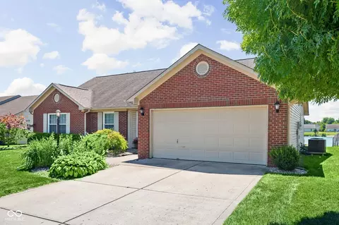 12992 Dellinger Dr, Fishers, IN 46038 photo 3