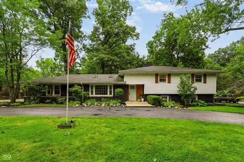 7305 Whitehall Dr, Indianapolis, IN 46256
