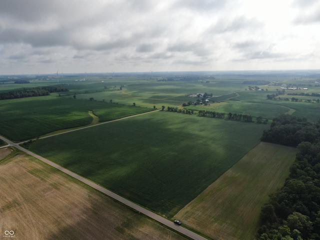 000 Carlos Rd, Williamsburg, IN 47393
