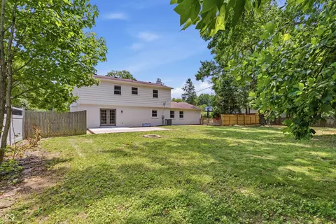 Exterior - 7340 Cape Cod Cir, Indianapolis, IN 46250 photo 3 of 8