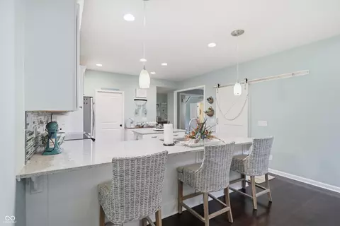Kitchen - 447 Firefly Ln, Carmel, IN 46032 photo 2 of 8