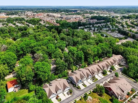 View/Area - 447 Firefly Ln, Carmel, IN 46032 photo 4 of 7