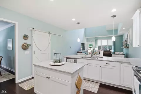 Kitchen - 447 Firefly Ln, Carmel, IN 46032 photo 7 of 8