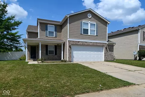 8468 Ash Grove Dr, Camby, IN 46113