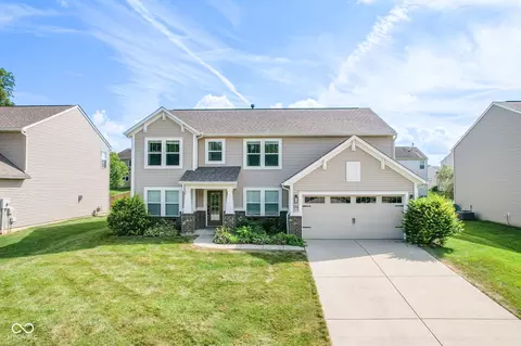5307 Misthaven Ln, Greenwood, IN 46143