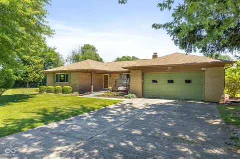 1219 Portalan Dr, Greenfield, IN 46140