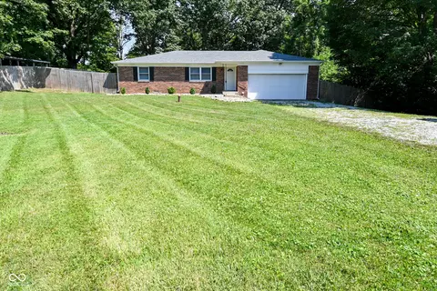 6400 E Hadley Rd, Mooresville, IN 46158