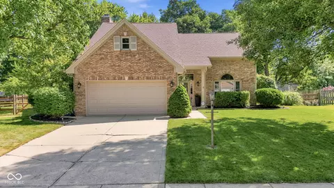 12505 Bentley Blvd, Fishers, IN 46038