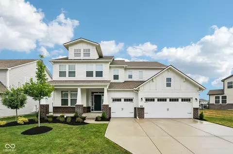 2170 Hengist Dr, Westfield, IN 46074