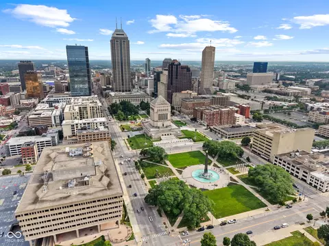 627 N Pennsylvania St #6F, Indianapolis, IN 46204