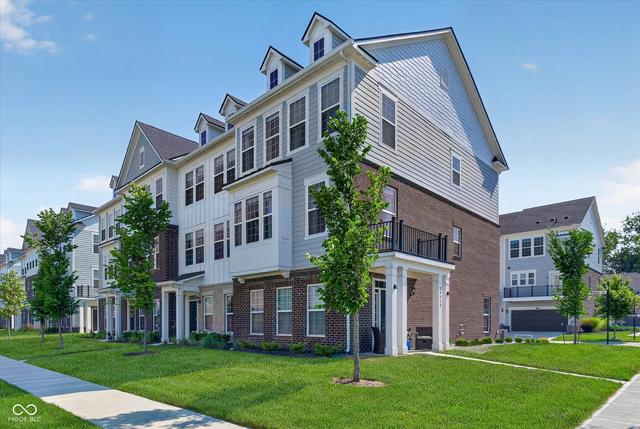 14512 Brecon Ln, Carmel, IN 46074
