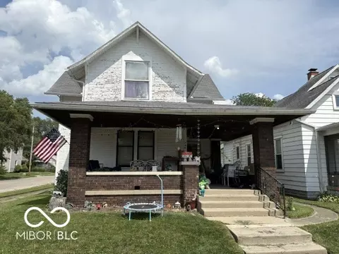740 N Jefferson St, Muncie, IN 47305