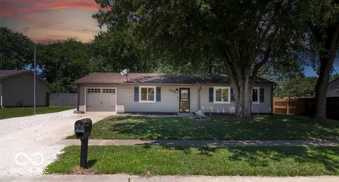 5510 Epperson Ct, Indianapolis, IN 46221