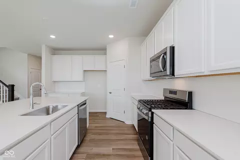 Kitchen - 2568 Madison Ln, Plainfield, IN 46168 photo 3 of 4