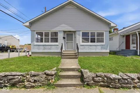 51 S 7th Ave, Beech Grove, IN 46107