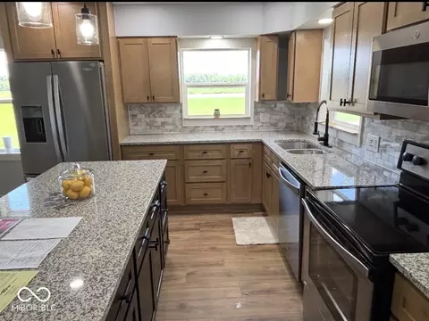Kitchen - 13331 E 25th St, Columbus, IN 47203 photo 4 of 4