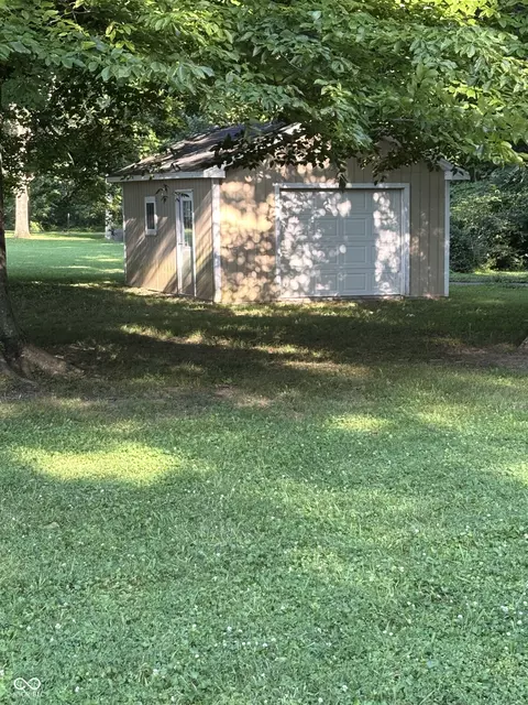 Exterior - 13331 E 25th St, Columbus, IN 47203 photo 3 of 7