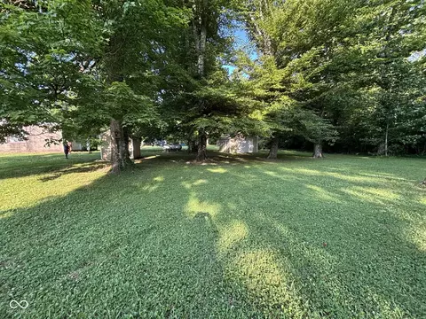 Exterior - 13331 E 25th St, Columbus, IN 47203 photo 2 of 7