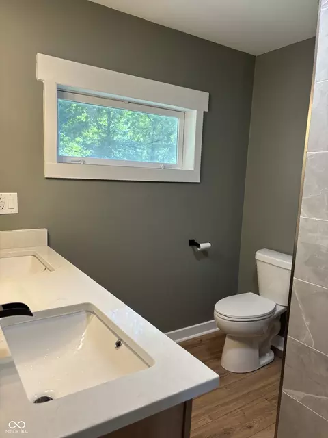 Bath - 13331 E 25th St, Columbus, IN 47203 photo 2 of 3