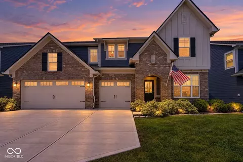 15966 Black Willow Ln, Fishers, IN 46040