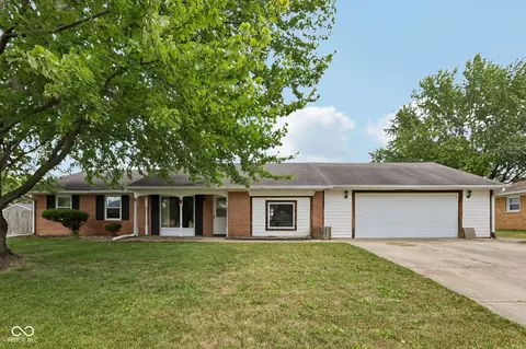 685 Sunset Blvd, Greenwood, IN 46142