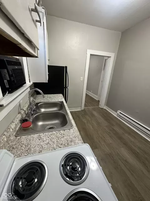 Kitchen - 739 Maple St, Columbus, IN 47201 photo 2 of 3