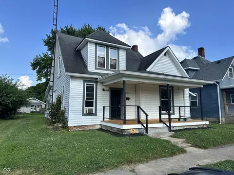 Exterior - 739 Maple St, Columbus, IN 47201 photo 2 of 3
