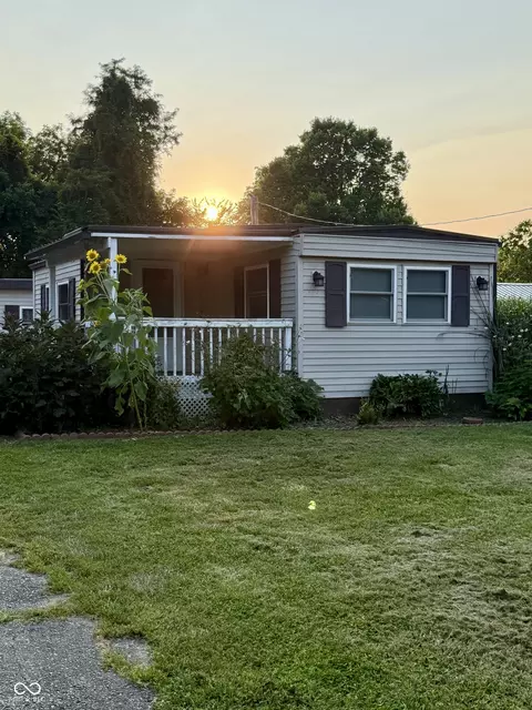 110 S Sill St, Rockville, IN 47872