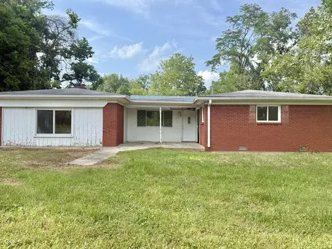 5016 Olive Branch Rd, Greenwood, IN 46143