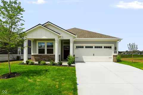 5361 Foxley Park Ln, Avon, IN 46123