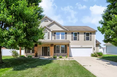 4264 Wellington Ct, Columbus, IN 47201