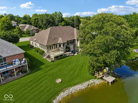 6635 E Ridgeview Ct, Mooresville, IN 46158