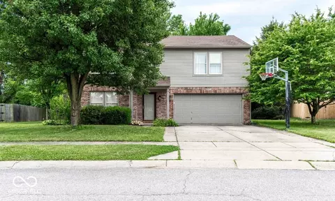 6917 Amber Springs Way, Indianapolis, IN 46237