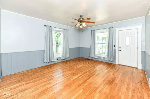 509 E 8th St, Sheridan, IN 46069 photo 5