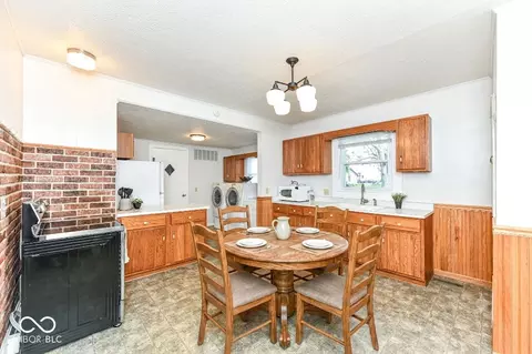 509 E 8th St, Sheridan, IN 46069 photo 12