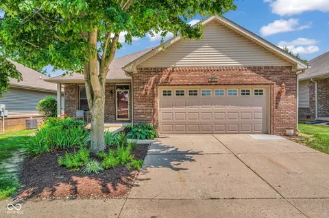 478 Glenview Dr, Greencastle, IN 46135