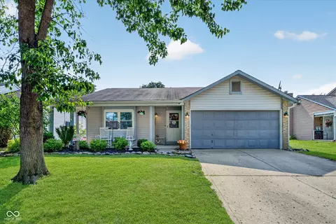 18759 Northridge Dr, Noblesville, IN 46060