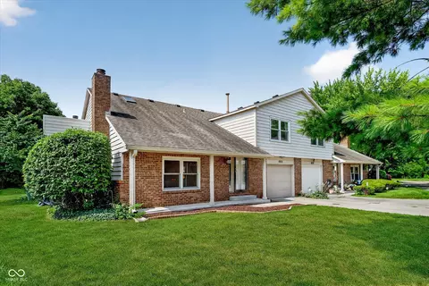 9223 Cinnebar Dr, Indianapolis, IN 46268