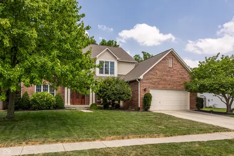 Exterior - 3824 Constitution Dr, Carmel, IN 46032 photo 3 of 11