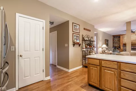 Entry Way - 3824 Constitution Dr, Carmel, IN 46032 photo 3 of 4