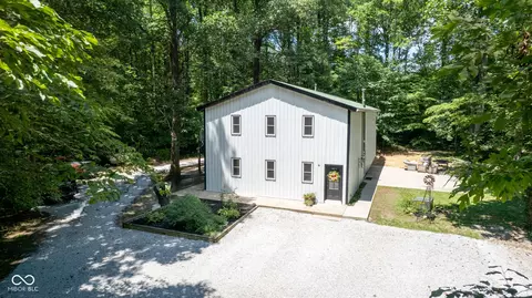 3938 N Chapel Ln, Martinsville, IN 46151