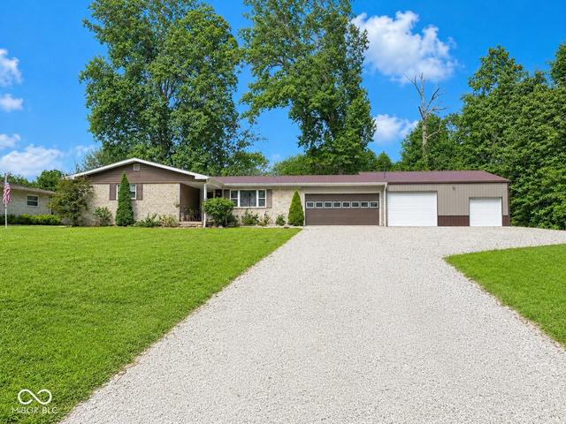 2601 N Woodvale St, Terre Haute, IN 47803