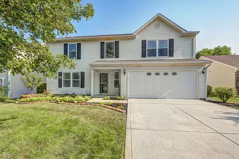 3938 Chantry Way, Greenwood, IN 46143