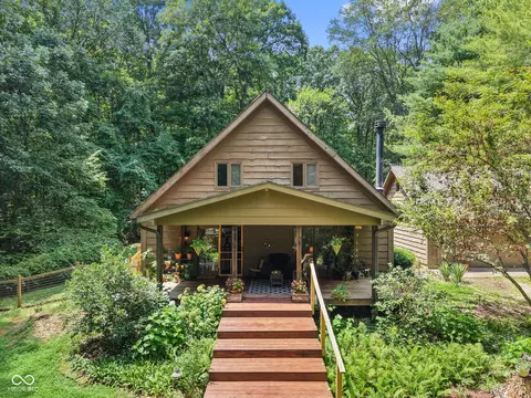 8236 N Lasalle Rd, Morgantown, IN 46160